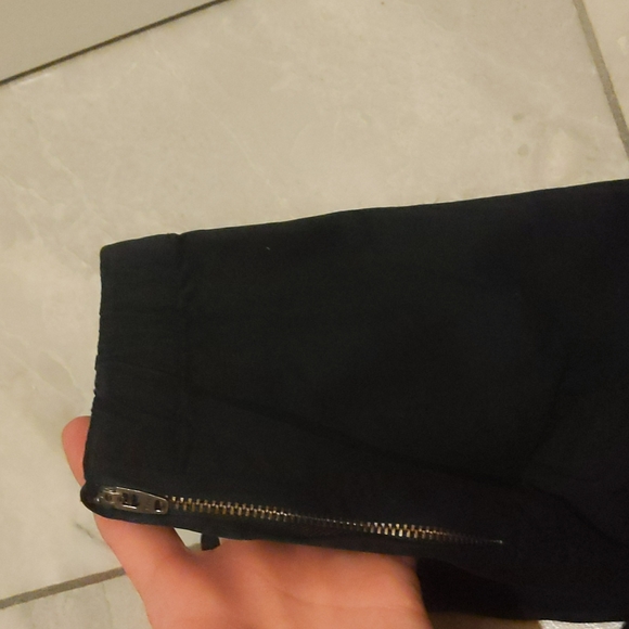 🖤SOLD🖤TNA Joggers - Picture 2 of 5